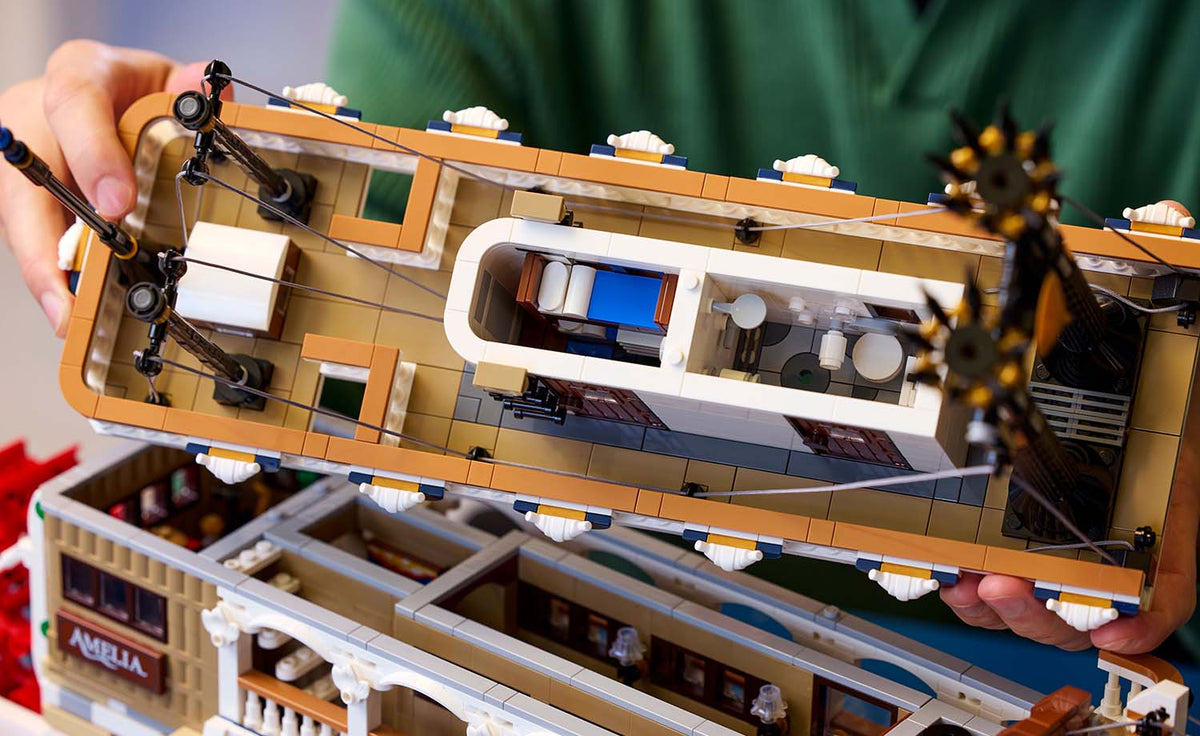 LEGO Ideas 21356 River Steamboat