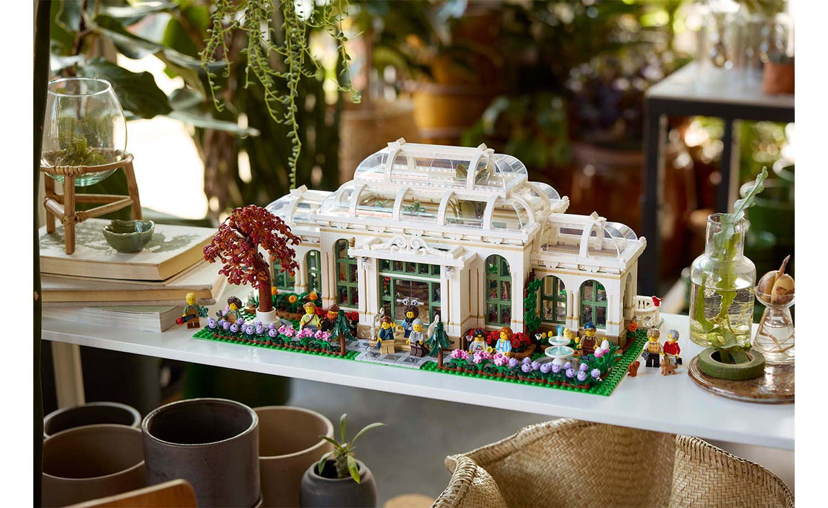 LEGO Ideas 21353 The Botanical Garden