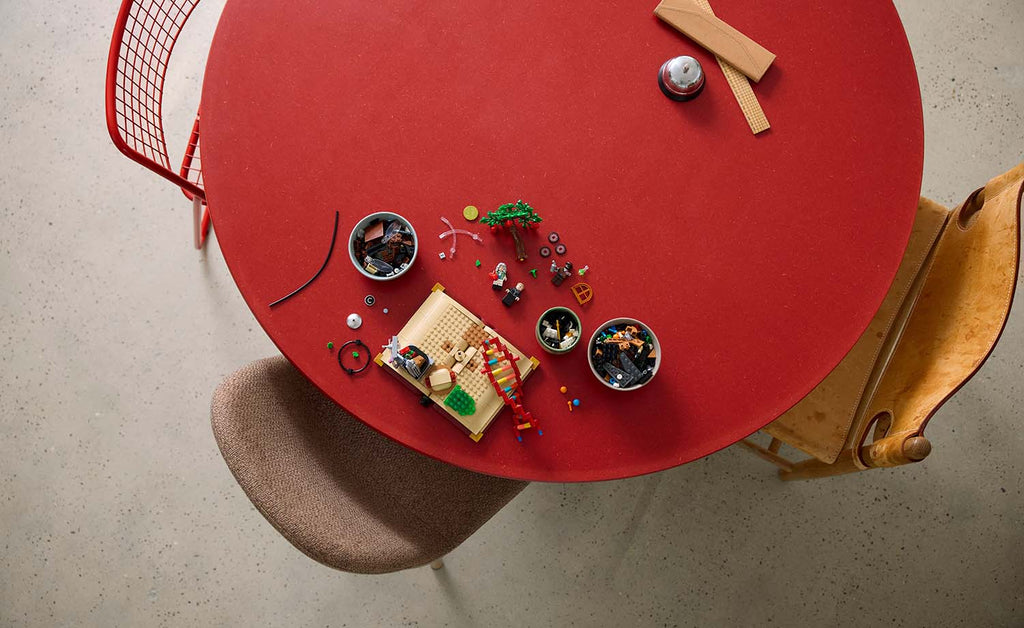 LEGO Ideas 21355 The Evolution of STEM