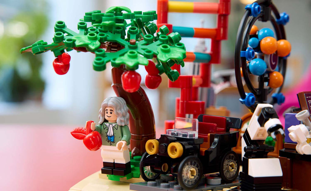 LEGO Ideas 21355 The Evolution of STEM