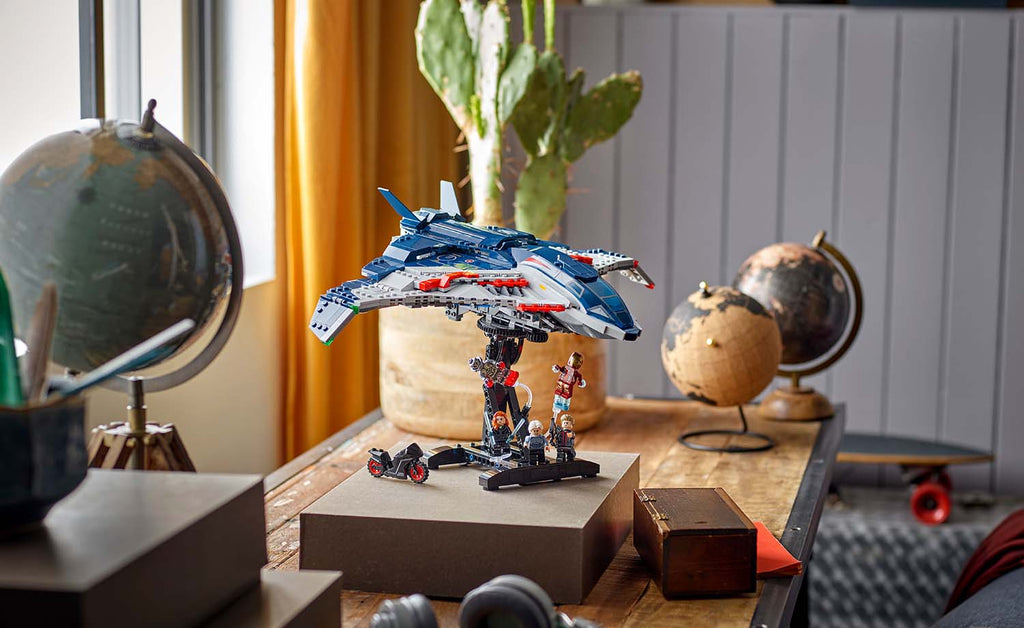LEGO Marvel 76325 Avengers: Age of Ultron Quinjet