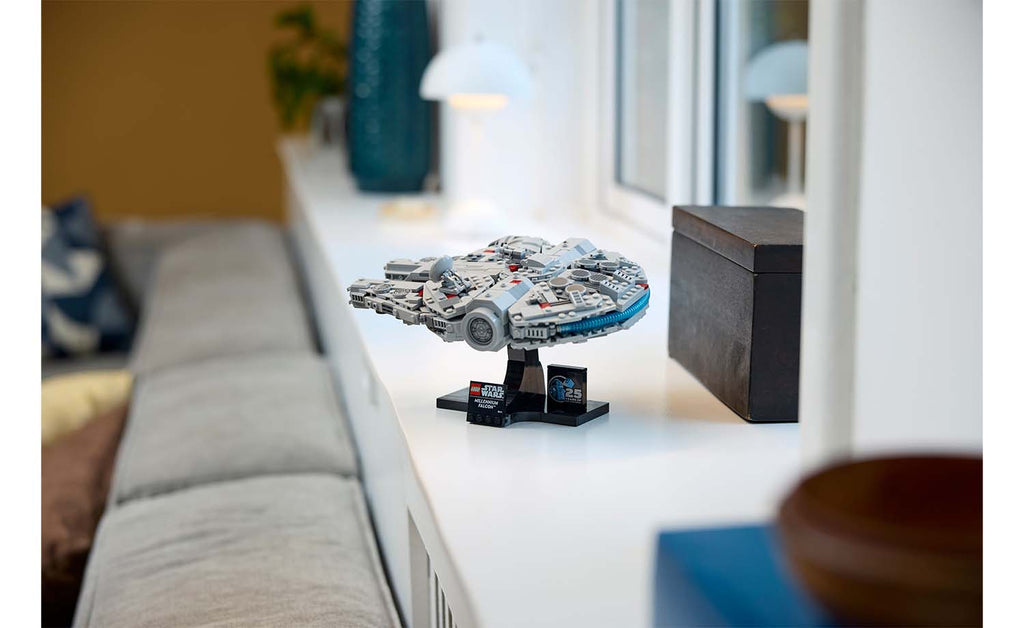 LEGO Star Wars 75375 Millennium Falcon