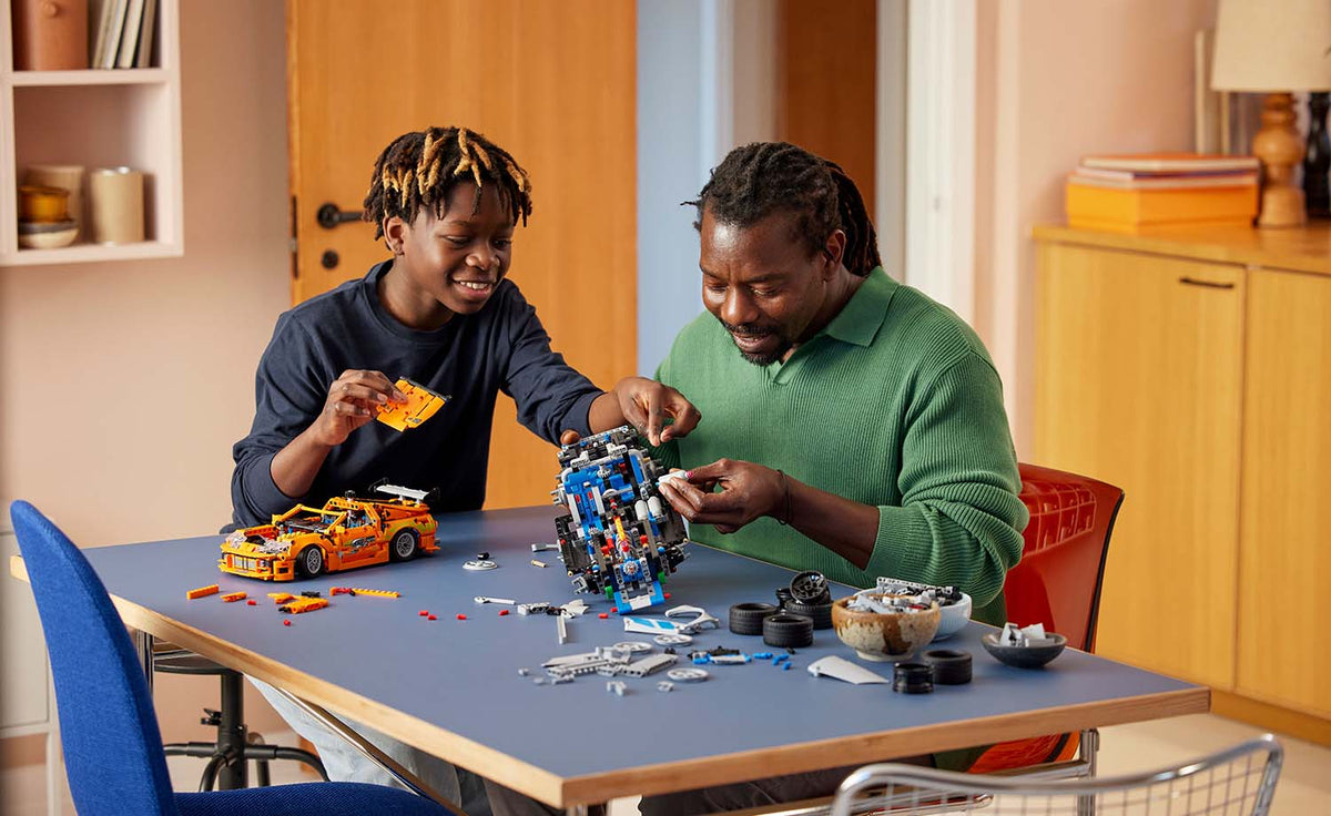 LEGO Technic 42210 2 Fast 2 Furious Nissan Skyline GT-R (R34) Car