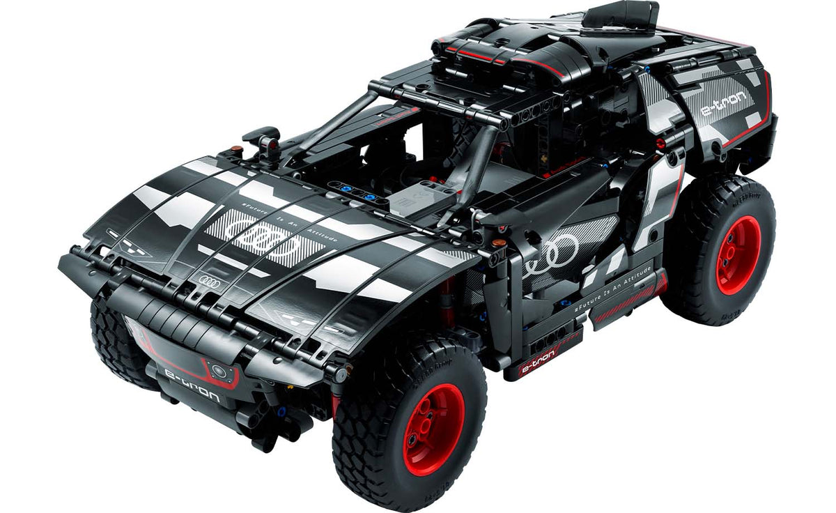 LEGO Technic 42160 Audi RS Q e-tron