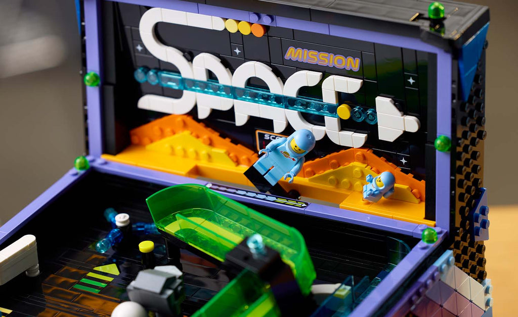 LEGO Icons 11374 Arcade Pinball Machine