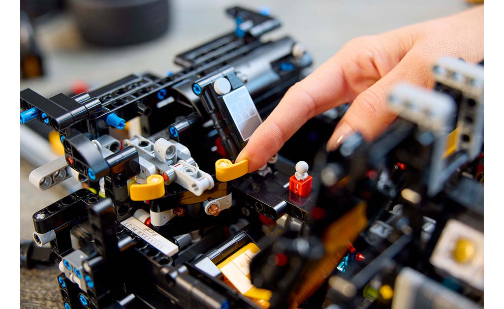 LEGO Technic 42172 McLaren P1