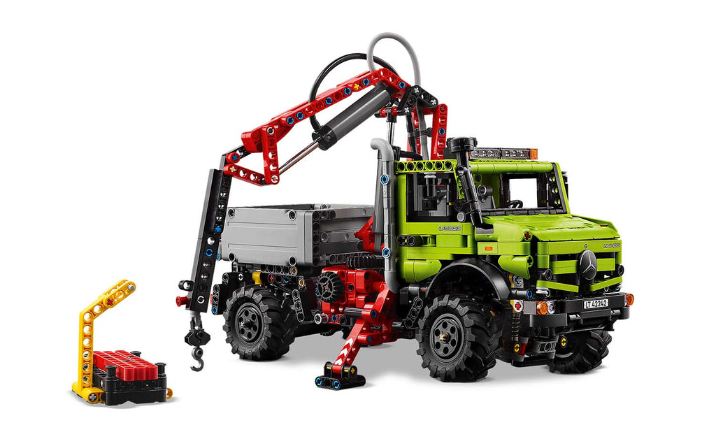 LEGO Technic 42242 Mercedes-Benz Unimog U 5023 with Crane