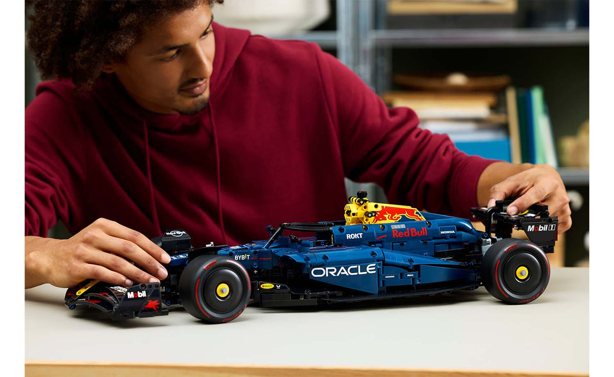 LEGO 42206 Technic Oracle Red Bull Racing RB20 F1 Car