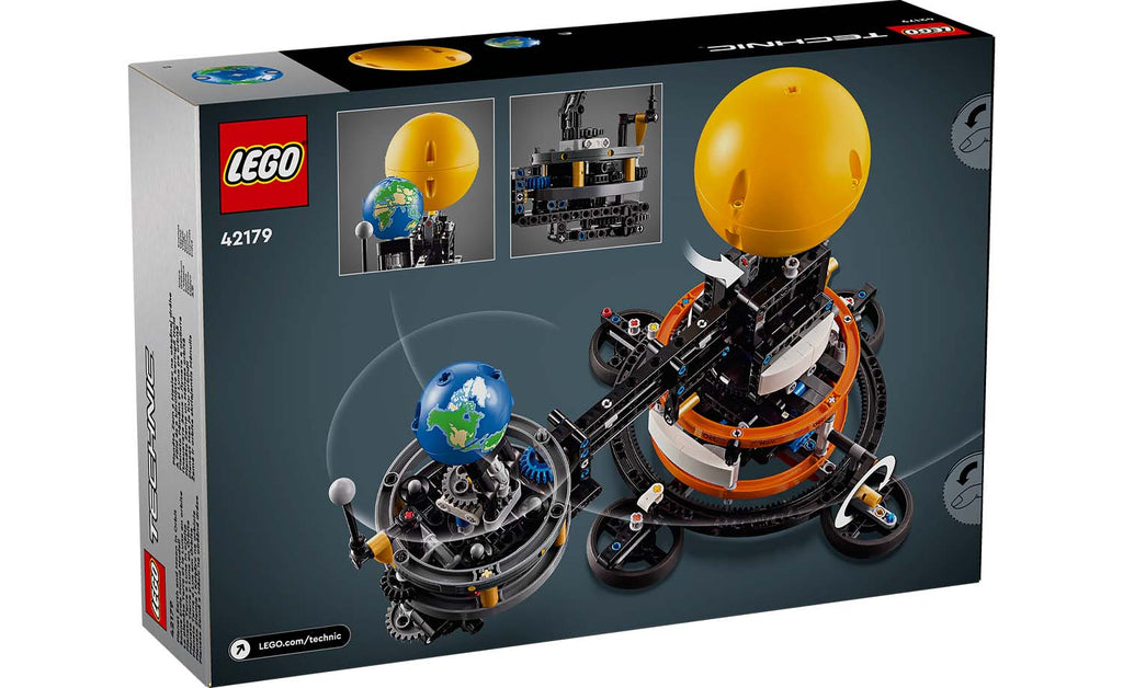 LEGO Technic 42179 Planet Earth and Moon in Orbit