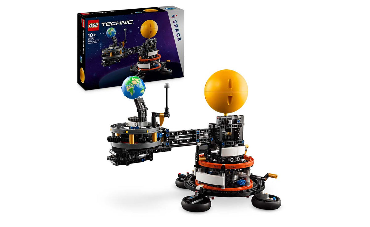 LEGO Technic 42179 Planet Earth and Moon in Orbit
