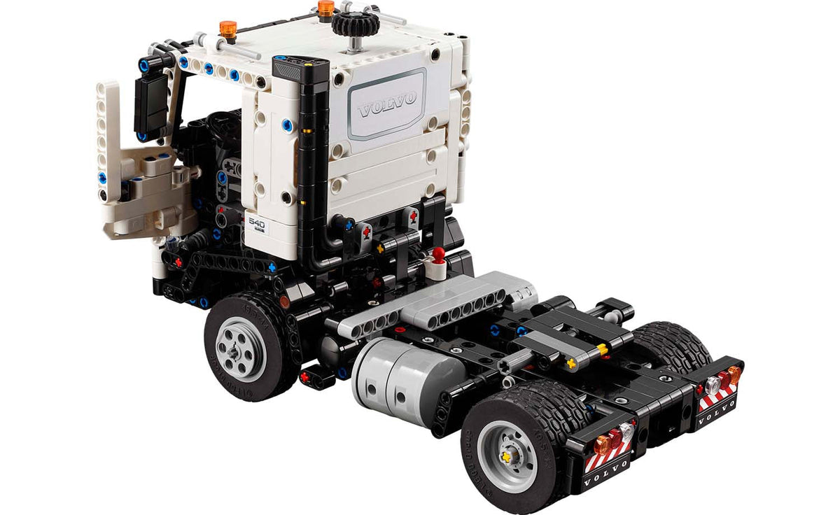 LEGO Technic 42175 Volvo FMX Truck & EC230 Electric Excavator