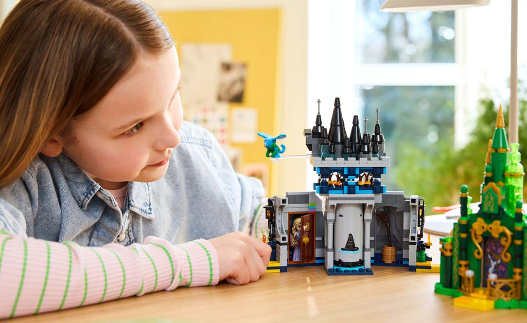 LEGO Wicked 75689 Emerald City & Kiamo Ko Castle