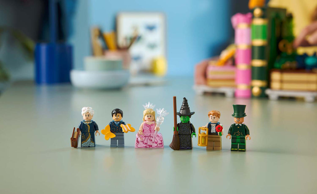 LEGO Wicked 75691 Glinda & Elphaba Bookends